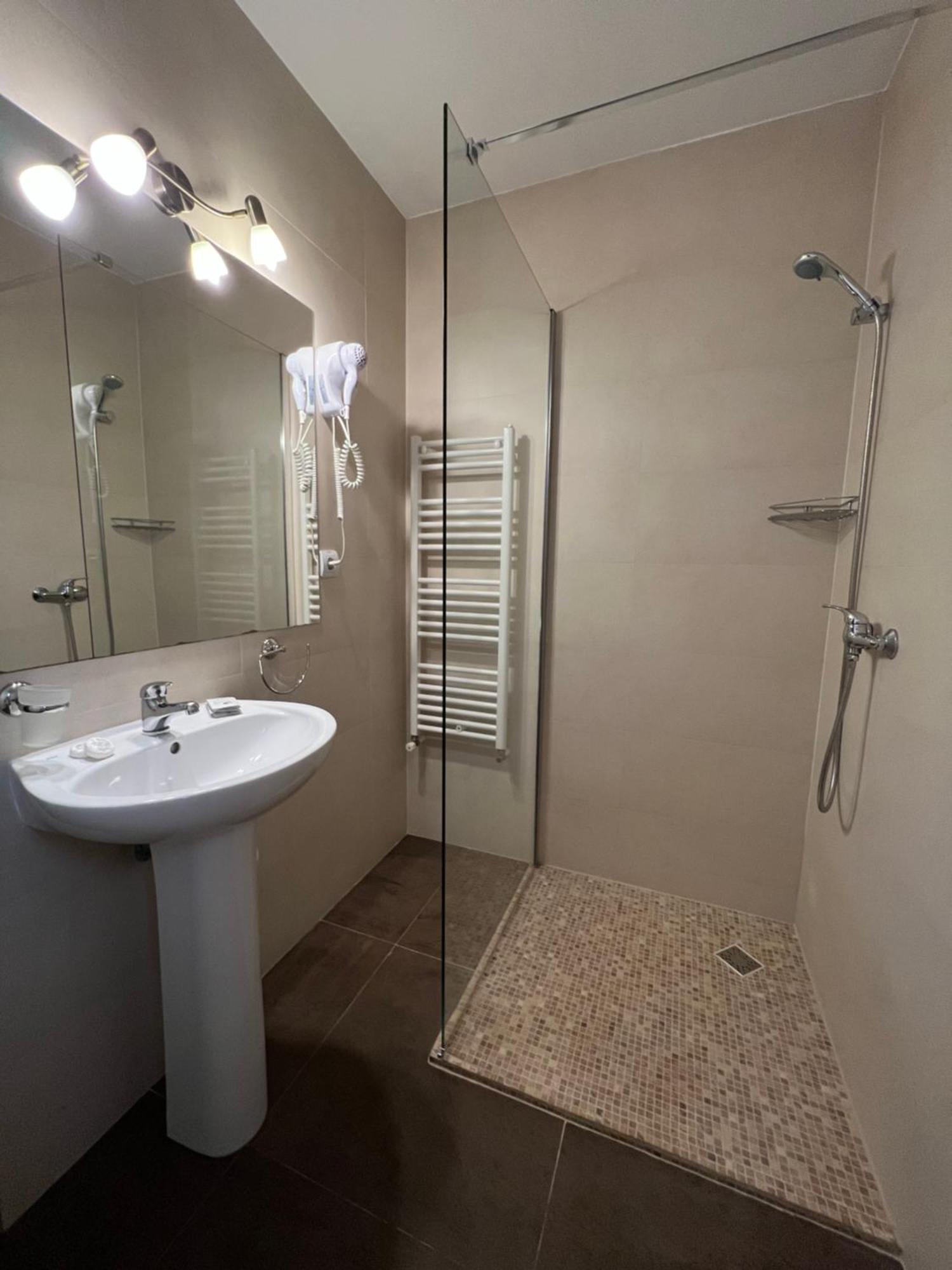 Hotel Casa Manu Hermannstadt Zimmer foto