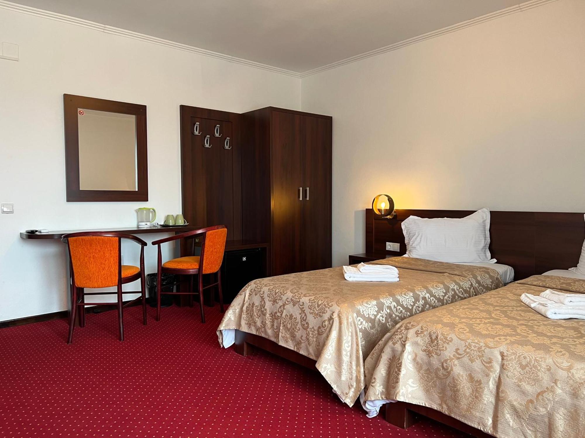 Hotel Casa Manu Hermannstadt Zimmer foto